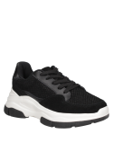 Zapatilla de cuero negro para mujer, diseño moderno y juvenil de Pollini.