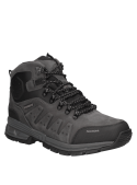 Calzado outdoor de cuero gris, botín para hombre con taco plano y caña de 12 cm, resistente al agua.