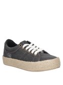 zapatilla negra de mujer casual con diseño versátil y cómodo para actividades diarias