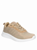 zapatilla beige de mujer con forro textil, combinando estilo y comodidad