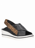 Sandalia Mujer D226 POLLINI negro