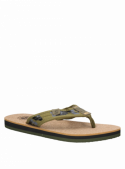 Calzado masculino verde, sandalia casual, textil con detalles de cuero, ideal para el verano.
