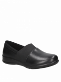 Calzado de cuero negro para mujer, estilo versátil y cómodo, adecuado para el día a día y eventos formales.