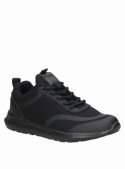Calzado negro urbano escolar para niño, estilo streetwear, se combina bien con jeans o joggers para un look relajado.