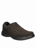 Zapato masculino gris casual de cuero gamuzado, fácil de poner, ideal para looks semiformal con camisa o polo.