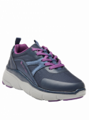 Zapatilla azul de mujer con taco plano de 6.6 cm y punta redonda, ligera y confortable.