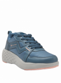 zapatilla azul femenina con taco plano de 6 cm, punta redonda, textil y sintético.