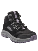 Botín negro de mujer estilo outdoor con paneles de cuero y malla, diseñado para comodidad en caminatas ligeras.