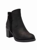 Botín de cuero negro para mujer, estilo casual con tacón cuadrado, ideal para paseos urbanos y ambientes laborales.