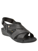Sandalia casual negra de cuero para mujer, ideal para primavera, con bordado lateral y diseño minimalista sofisticado.