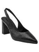 Zapato casual de cuero negro para mujer con correa trasera, ideal para combinar con faldas midi o vestidos formales.