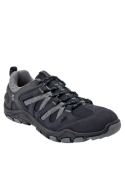 zapatilla azul para hombre con paneles de malla que mejoran la ventilación y refuerzos en talón y puntera.