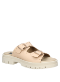 Sandalia beige de cuero para mujer, estilo casual, con suela gruesa y correas anchas adornadas con tachas metálicas.
