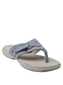 Calzado azul de cuero para mujer, estilo casual con taco plano, ideal para días relajados.
