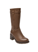 Calzado versátil de cuero café, combina con jeans o vestidos, ideal para invierno y eventos al aire libre.