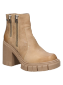 Botín camel de cuero para mujer, diseño sin adornos, equilibrio entre elegancia e informalidad, cómodo y moderno.