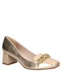 Zapato oro de cuero, forro sintético suave, ideal para un look casual y distinguido.