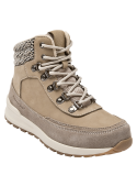 Calzado utilitario taupe de cuero y textil, con cordones gruesos y pasadores metálicos, perfecto para un look urbano.