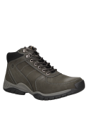 Botín gris casual para hombre, ideal para exteriores, combina cuero y textil con pespuntes y cordones metálicos.
