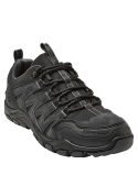 zapatilla negra robusta con suela gruesa y buen agarre, perfecta para terrenos variados y aventuras al aire libre.