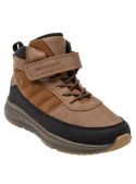 Calzado casual de niño con detalles de costuras y suela EVA, ideal para otoño e invierno en actividades al aire libre.