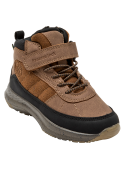 Botín camel de niño, puntera protectora y estilo outdoor, adecuado para excursiones escolares y paseos de fin de semana.