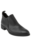 Botín negro de cuero para mujer, casual y resistente, ideal para uso diario en invierno.