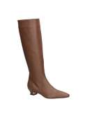 Bota de mujer en cuero café, ideal para eventos formales y semi-formales, elegante y cómoda.