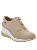cuero gamuzado beige en zapatilla casual de mujer con punta redonda