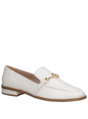 Zapato crema de cuero para mujer, estilo casual sofisticado con taco bloque de 2.5 cm.