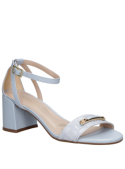 Sandalia celeste de cuero para mujer con diseño casual, ideal para verano, con taco bloque de 6.8 cm.