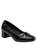 Calzado de cuero negro para mujer, ideal para un look casual y elegante, altura de caña de 7 cm.