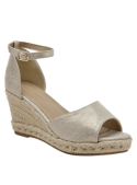 Elegante sandalia dorada de mujer, perfecta para el verano, con forro de microfibra.