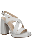 Sandalia Mujer K475 MINGO CREMA