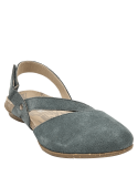 Sandalia azul de cuero para mujer, diseño urbano, ideal para el verano, con suela de buen agarre.