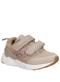 Zapatilla de niña en beige, resistente y cómoda, diseñada para exploraciones urbanas.