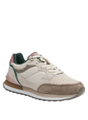 Zapatilla beige de mujer, ideal para uso prolongado, suela ligeramente levantada en el talón para pisada suave.
