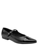 Zapato negro de cuero estilo Mary Jane para mujer, con tira y hebilla. Casual y elegante, ideal para eventos formales.