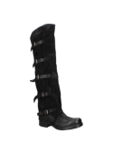 Bota alta negra de cuero para mujer, estilo casual robusto con correas y hebillas para ajuste cómodo y seguro.
