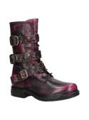 Botín fucsia de cuero para mujer con estilo tachas y correas decorativas, ideal para un look punk y vanguardista.