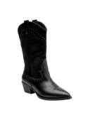 Bota vaquera negra de cuero para mujer con detalles decorativos, ideal para un look cowgirl chic y salidas informales.
