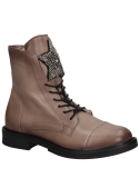 Botín taupe de cuero para mujer con caña media y diseño casual, ideal para caminatas urbanas, con ornamento de estrella.