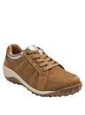zapatilla casual de cuero camel con textura aterciopelada y diseño funcional