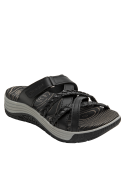 Sandalia negra para mujer, estilo outdoor, sintética, ideal para combinar con jeans o vestidos.