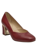 Zapato de salón rojo en cuero, forro de microfibra suave, diseño elegante para mujer.
