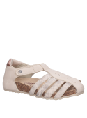 Sandalia casual blanca para niña, diseño limpio y luminoso, ideal para outfits frescos.