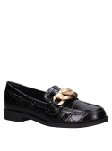 Mocasín negro de cuero para mujer con forro PU, diseño versátil para combinar con jeans o falda.
