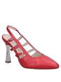 Zapato de cuero rojo con taco aguja, perfecto para eventos formales.