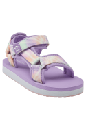 Sandalia ligera lila para niña, perfecta para paseos urbanos y aventuras.