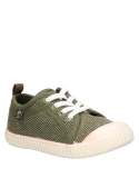 Zapatillas de tela verde para niño, comodidad y suavidad en cada paso.